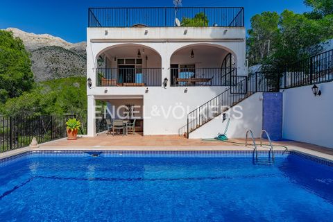 Villa i Altea, Alicante, Altea - € 750.000 | Ref: W-048668 - foto 46